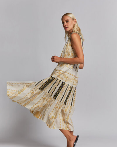 white skirt resort wear
