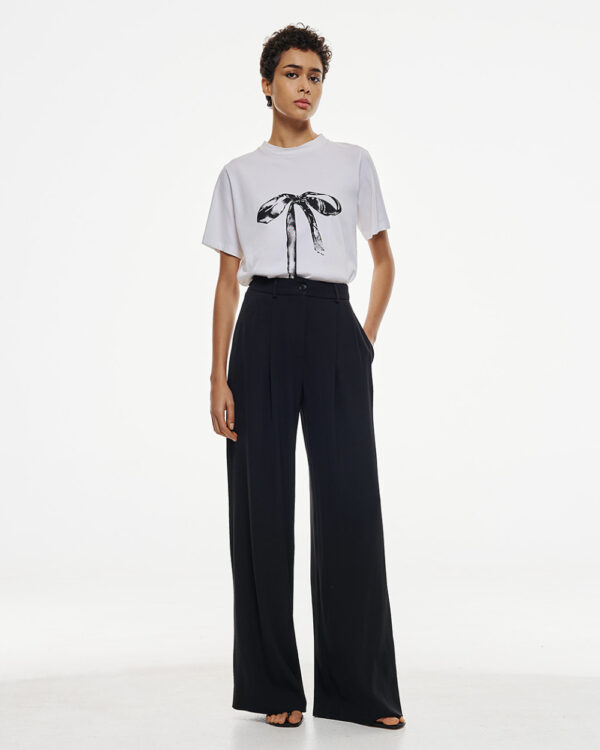 T-shirt with a bow print- Access Fashion - Image 2