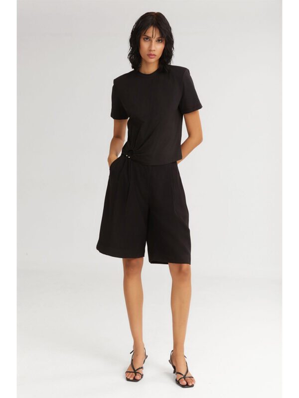 Meghan pleated bermuda shorts - 4Tailors