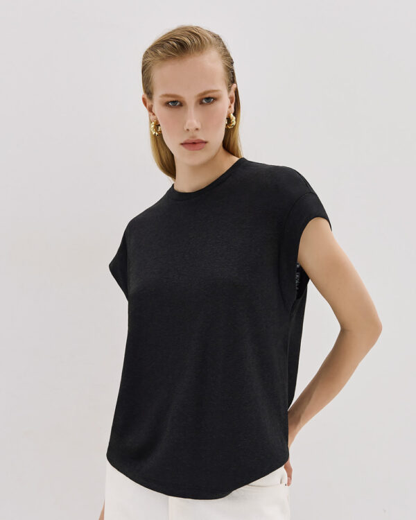 T-shirt with a round neckline - Access Fashion - Image 6