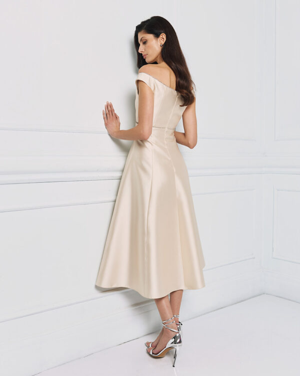 Off-shoulder midi dress with rhinestone details – Access Fashion - Image 4