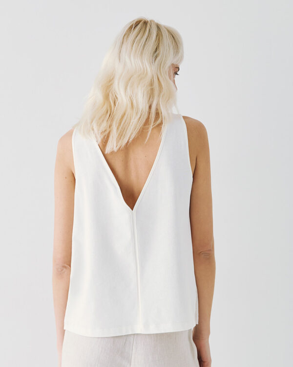 Sleeveless top with fabric combination - Access Fashion - Image 4