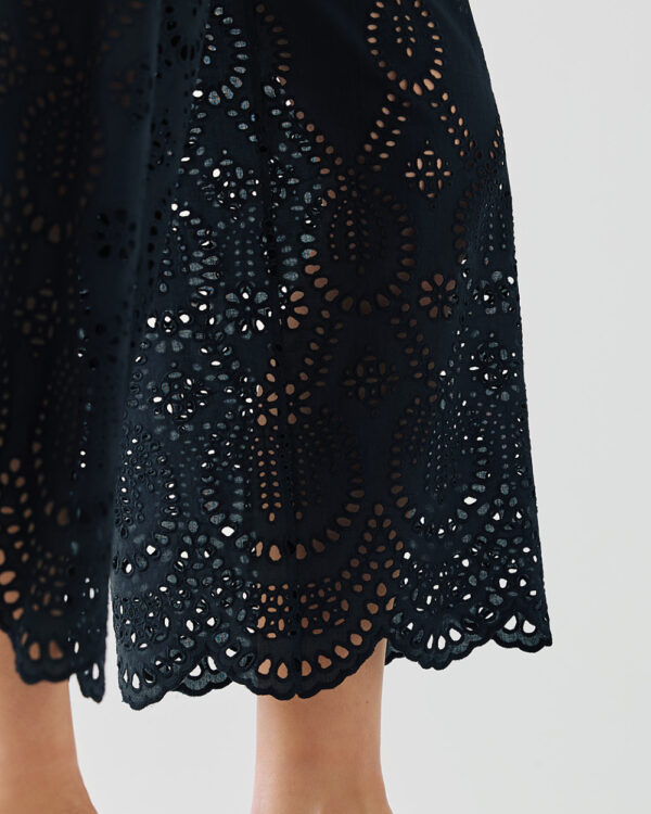 Cropped pants with perforated details - Access Fashion - Image 6