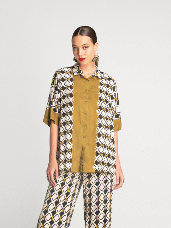 Relaxed-fit printed shirt contrasting details - Moutaki