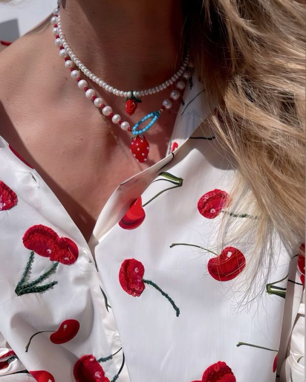 Pearl necklace with strawberry - Ifigenia Loukou - Image 3