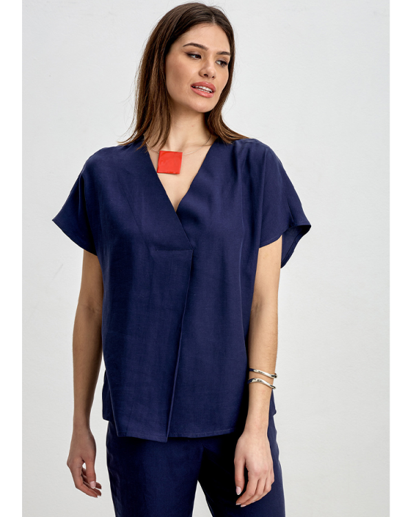 Short-sleeve blouse with v-neckline - Innocent