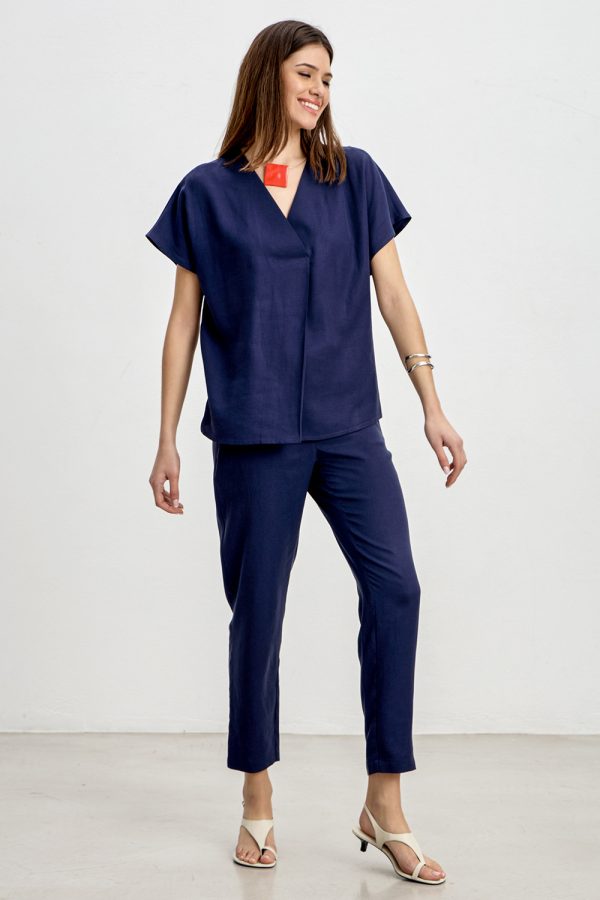 Short-sleeve blouse with v-neckline - Innocent - Image 2