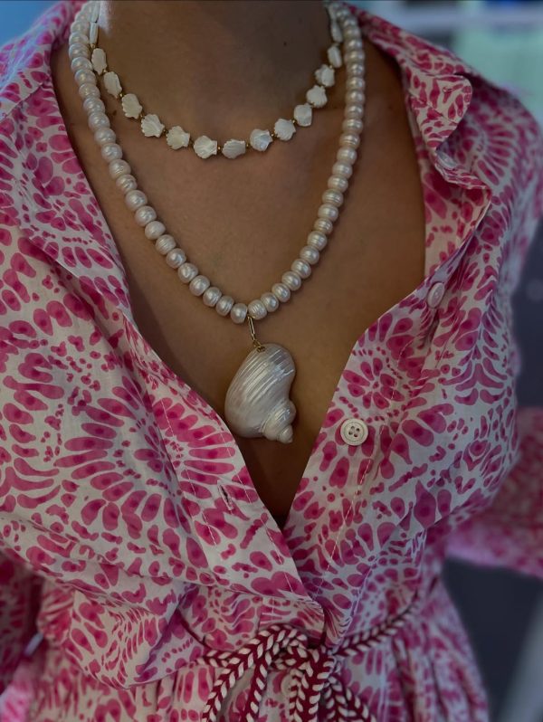 Shell-shaped pearl necklace - Ifigenia Loukou - Image 2