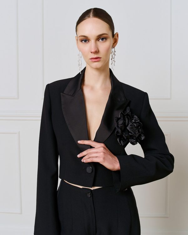 Cropped blazer with detachable flower brooch - Access Fashion