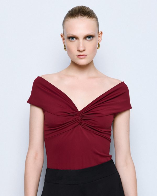 Fitted off-the-shoulder top with a knot - Access Fashion - Image 6
