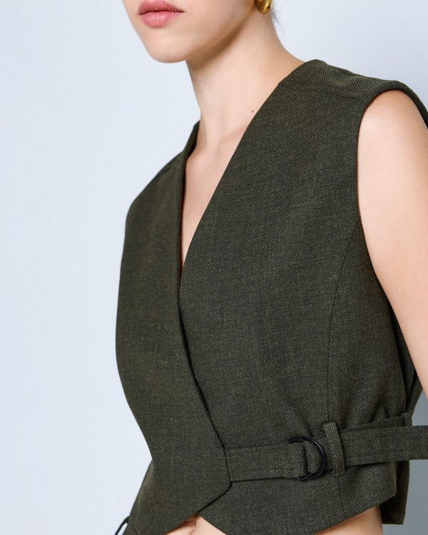 Vest-top with buckle - Access Fashion - Image 5