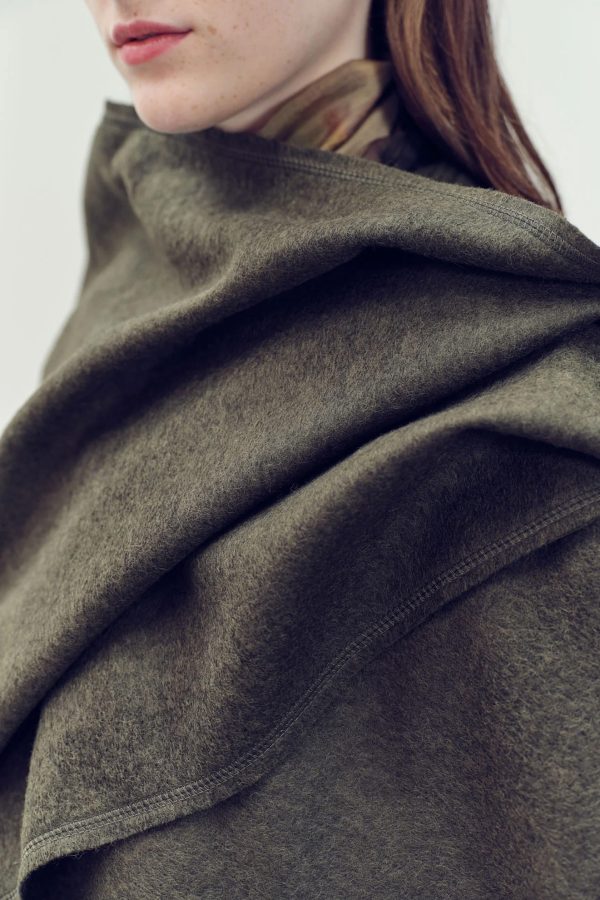 Bautinia cape - Devotion Twins - Image 4