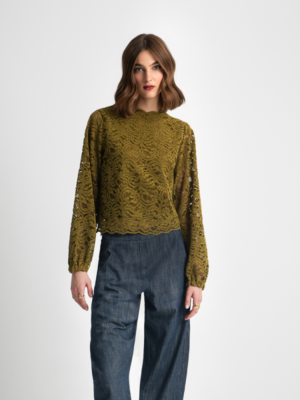 Lace blouse with long sleeves and round neckline - Moutaki