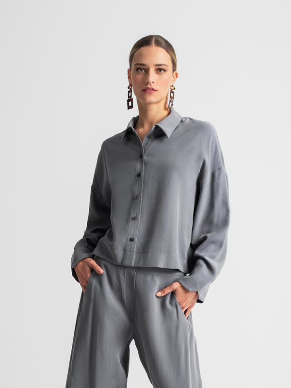 Relaxed fit crop shirt with classic collar - Moutaki