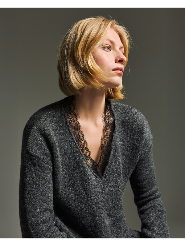 Lace detail knit sweater with v-neck - Tailor Made Knitwear