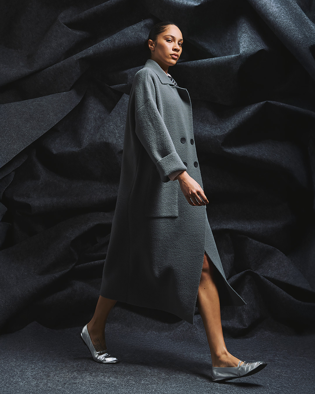 Brouska - TMW25-0735 Oversized long cardigan coat with button closure - Tailor Made Knitwear - Image 5