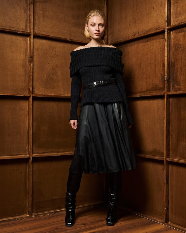 Off-shoulder ribbed knit sweater - Tailor Made Knitwear - Image 3