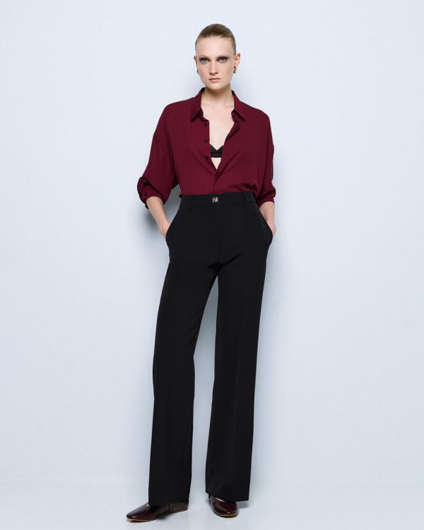 Wide-leg pants with a monogram button - Access Fashion