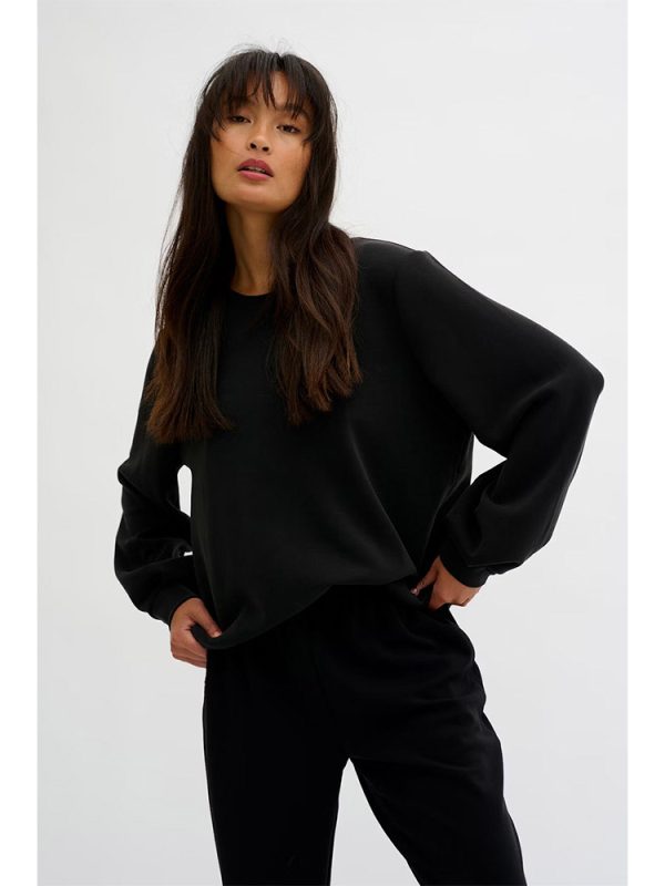 The sweat blouse - My Essential Wardrobe - Image 3