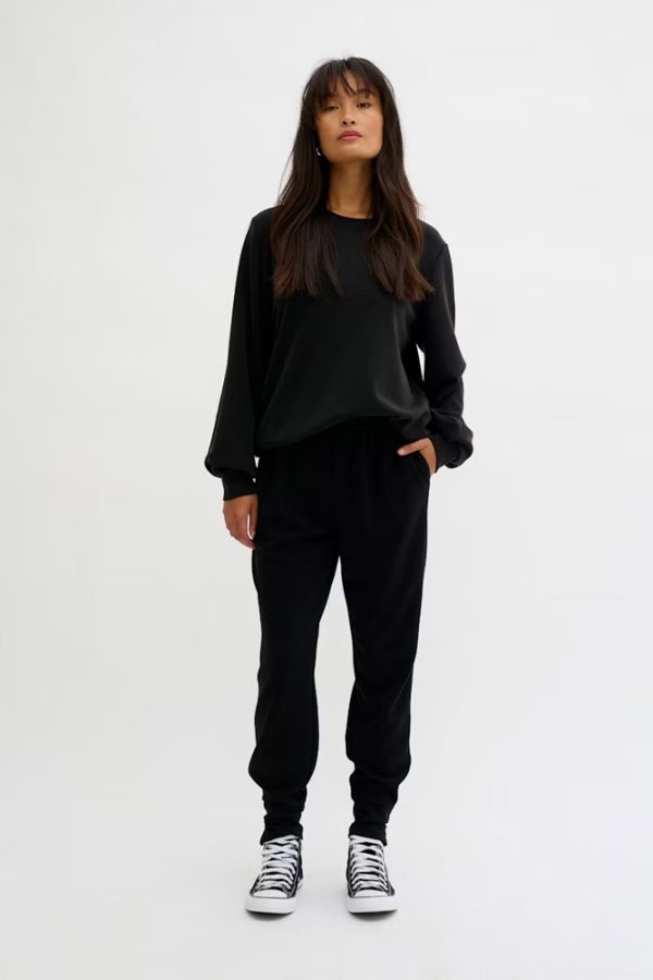 The sweat blouse - My Essential Wardrobe - Image 4