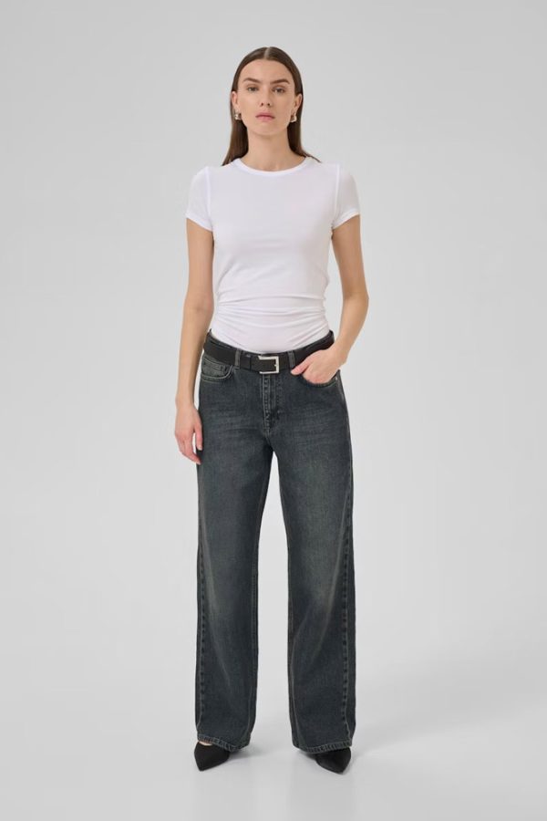 05 The Louis high-wide denim pants - My Essential Wardrobe - Image 5