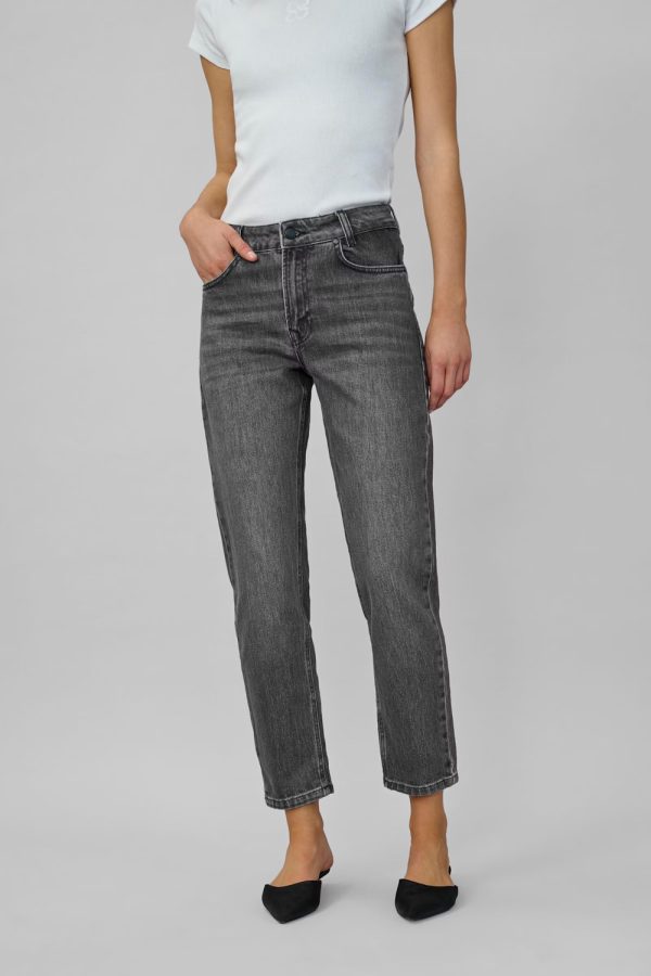 34 The mommy 139 high tapered denim pants - My Essential Wardrobe - Image 5