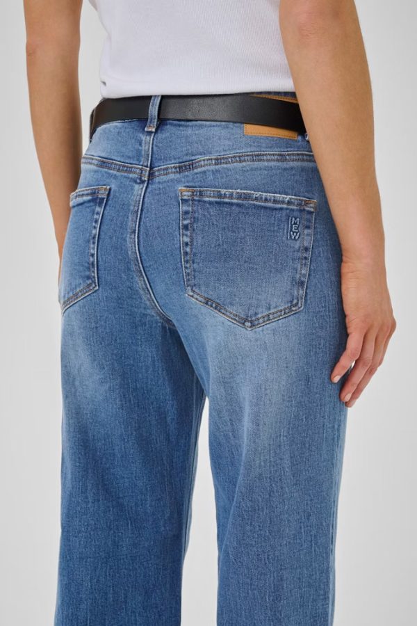 MW Louis high-wide denim pants - My Essential Wardrobe - Image 6