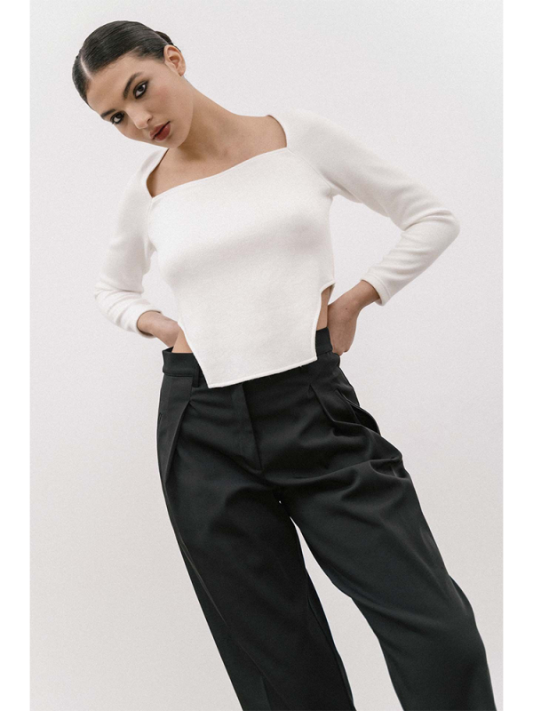Valeria top with square neckline - 4Tailors