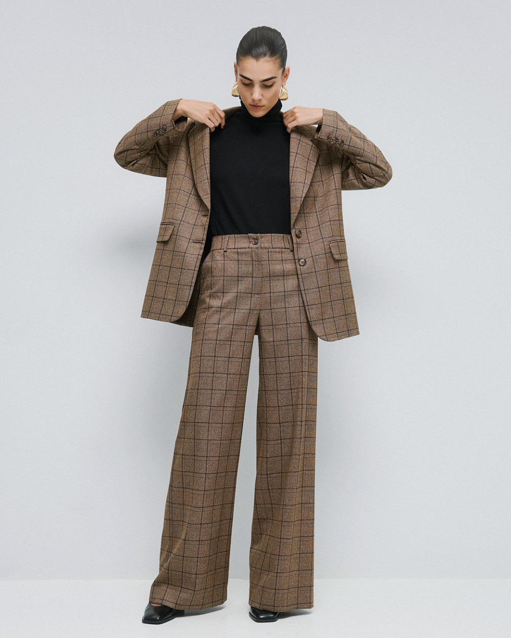 Brouska - 54-1602-471 Long checked blazer - Access Fashion - Image 2