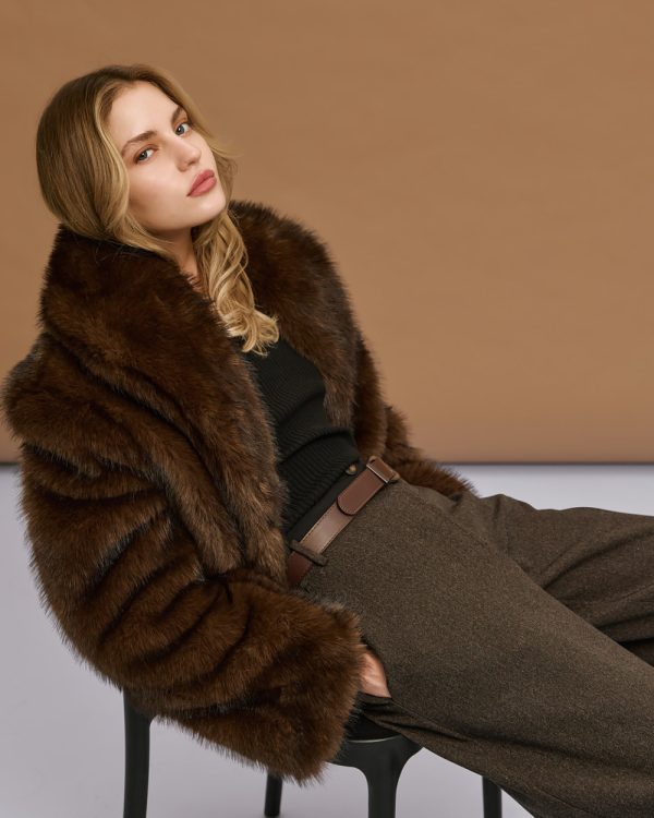 Short faux fur jacket - Access Fashion