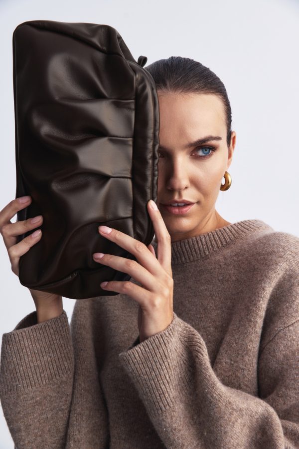 Dimi leather clutch bag - Leather Twist - Image 5