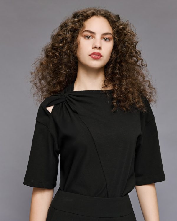 T-shirt with knot and cut-out - Access Fashion - Image 7