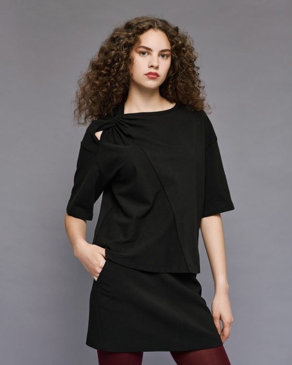 T-shirt with knot and cut-out - Access Fashion - Image 8