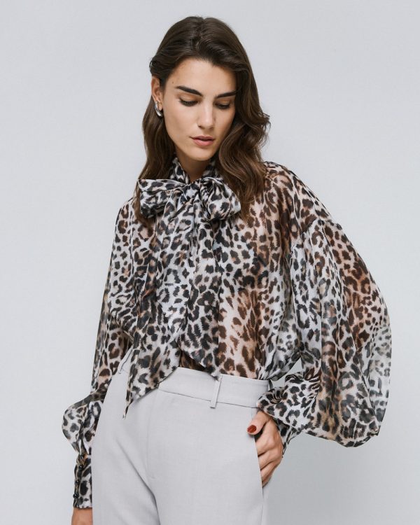 Leopard blouse with tie neckline - Access Fashion - Image 3