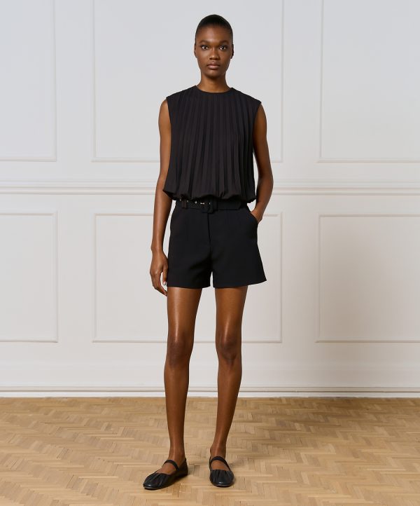 High-waist shorts with a belt - Access Fashion