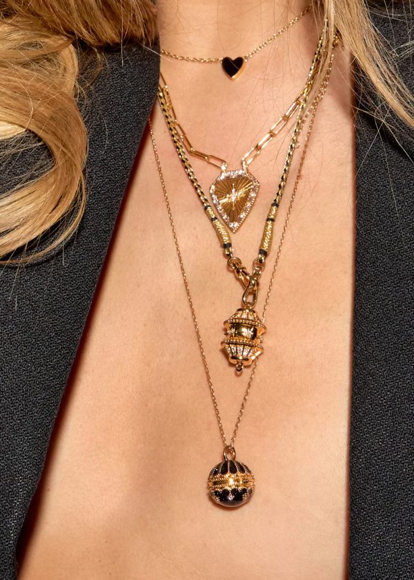 Shiny protection necklace - Mya Bay - Image 4
