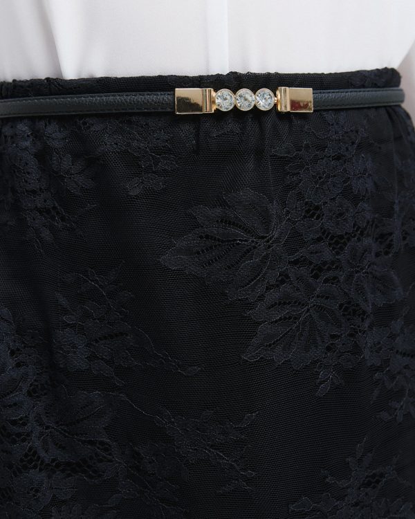 Thin belt with a rhinestone closure - Access Fashion