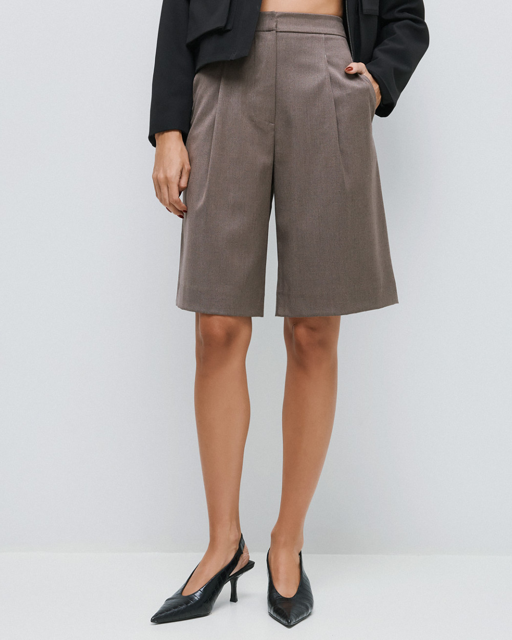 Brouska - 54-5040-304 Pleated bermuda shorts - Access Fashion - Image 7