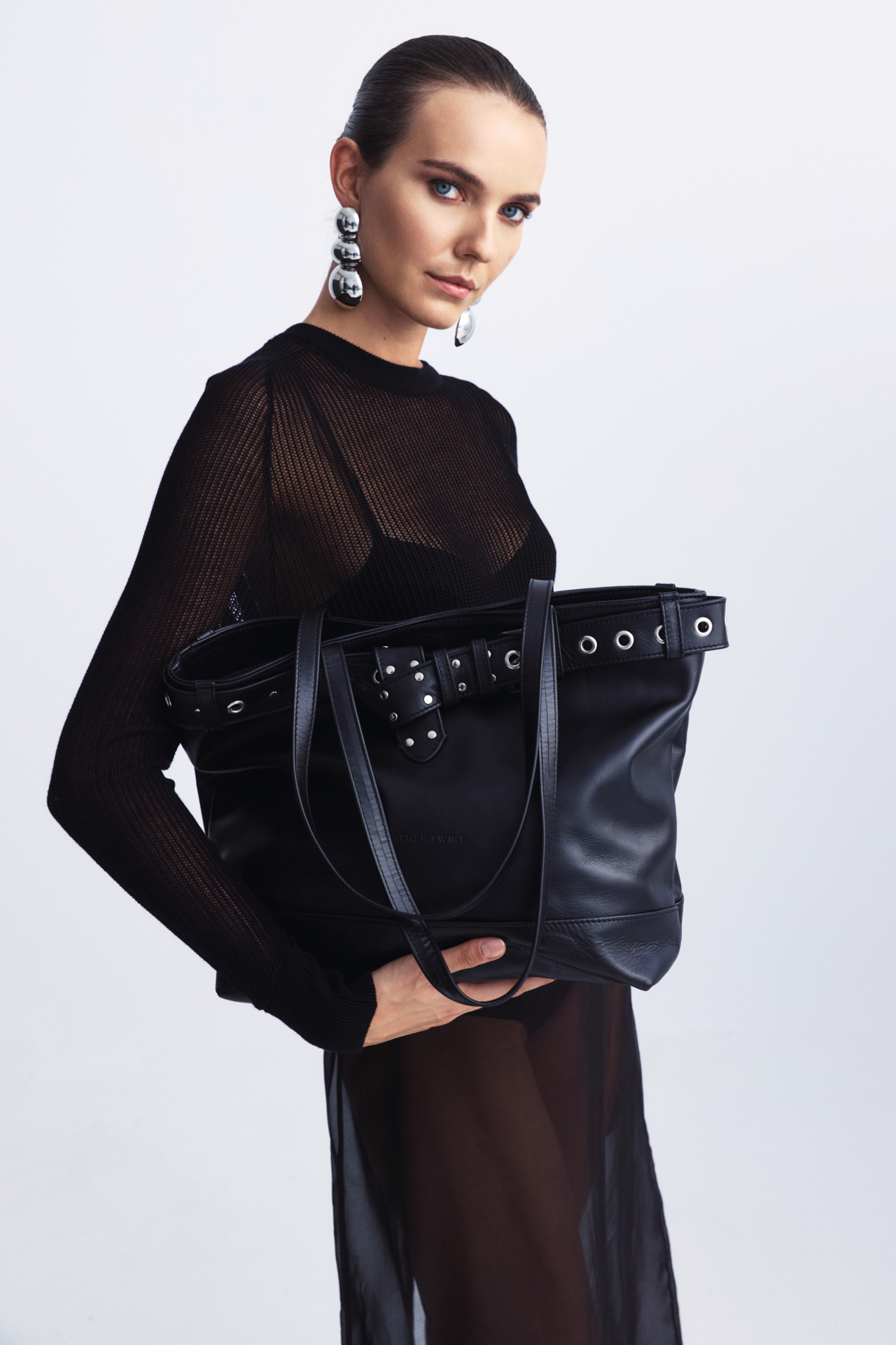 Brouska - LTW25-2603 Leather studded tote bag - Leather Twist - Image 7