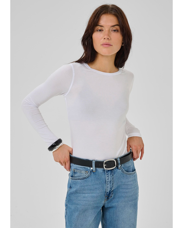 18 the modal classic crew-neck blouse - My Essential Wardrobe