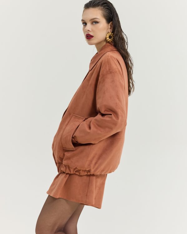 Brouska - HMW25-5853 Brouska -