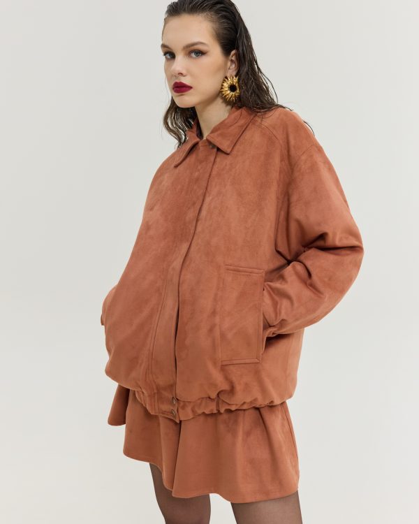 Brouska - HMW25-5853 Brouska -