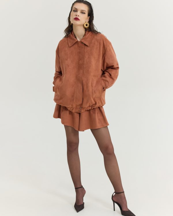 Brouska - HMW25-5853 Brouska -