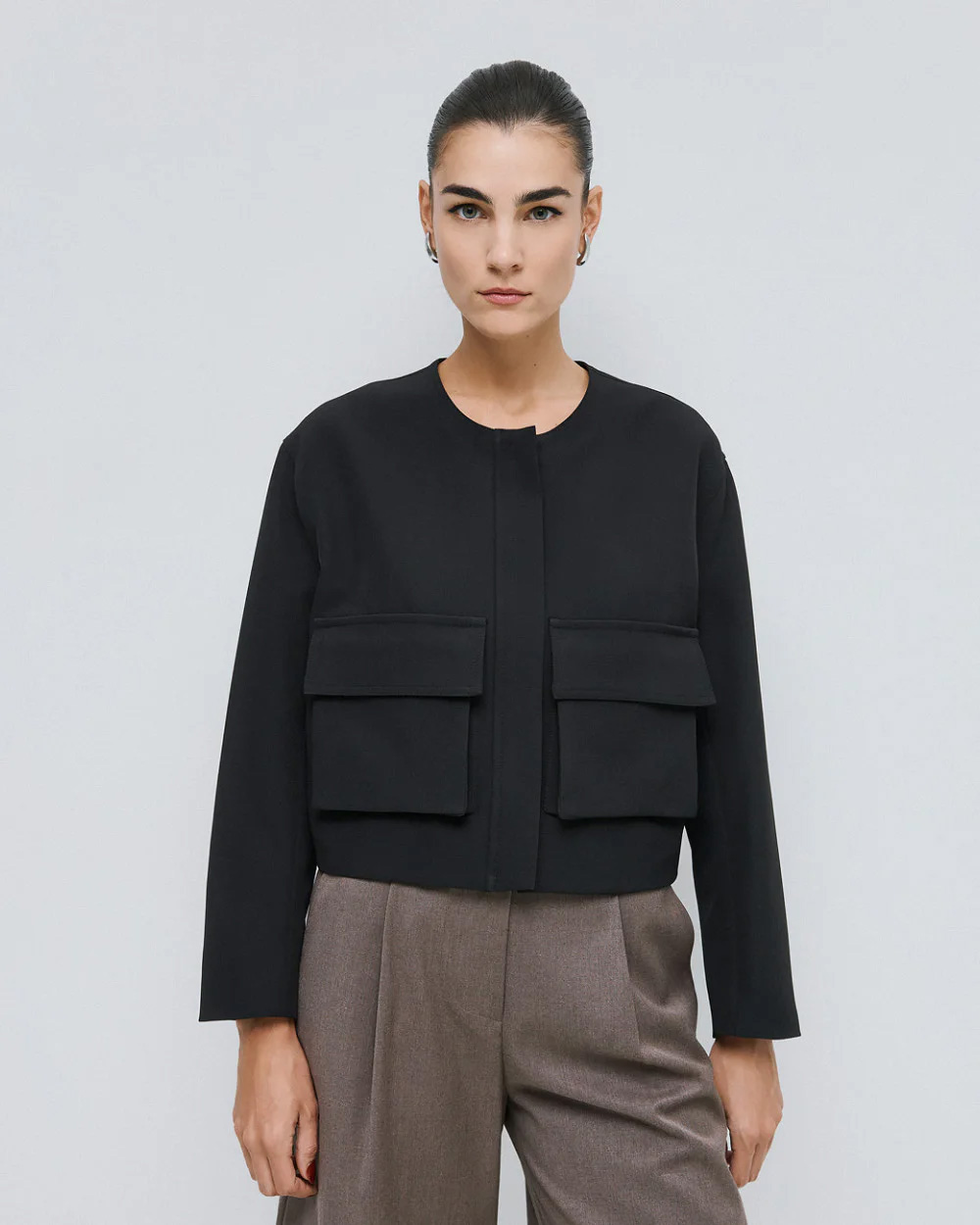 Brouska - 54-1020-387 Cropped jacket with pockets - Access Fashion - Image 2