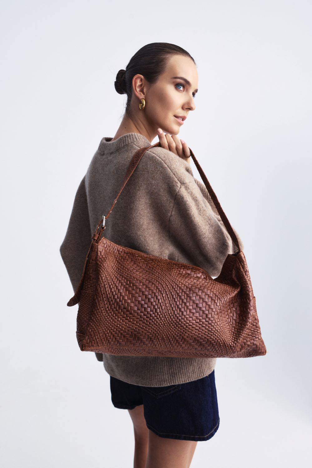 Brouska - LTW25-2605 Threads tote Bag - Leather Twist - Image 2