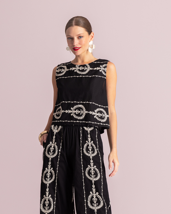 Embroidered sleeveless top - Moutaki