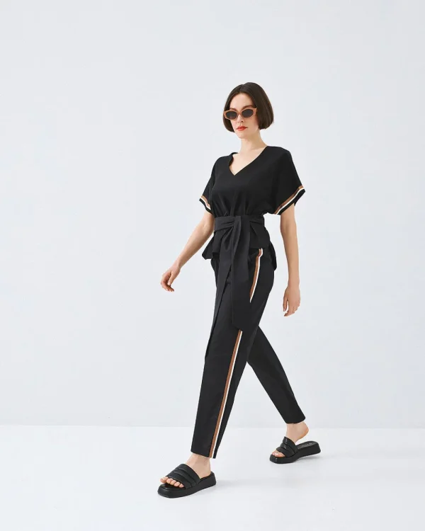 Blouse with v-neckline and belt - Access Fashion