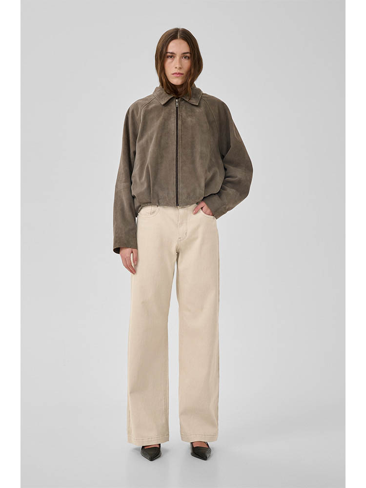 Brouska - MES26-4619 LouisMW 157 high-wide denim – My Essential Wardrobe