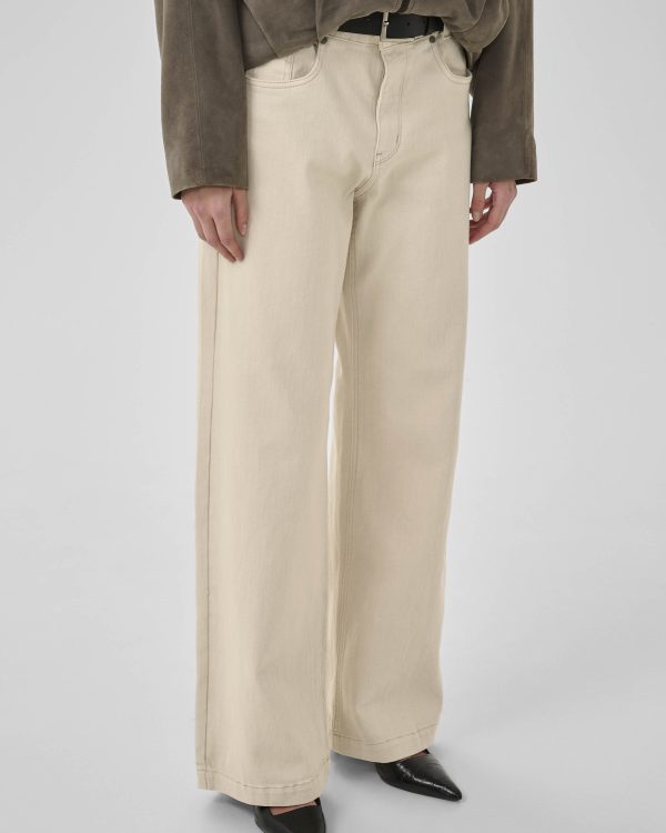 Brouska - MES26-4619 Brouska -