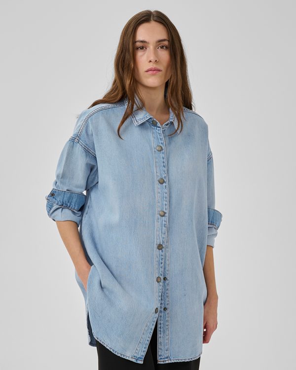 HilmaMW denim shirt - My Essential Wardrobe